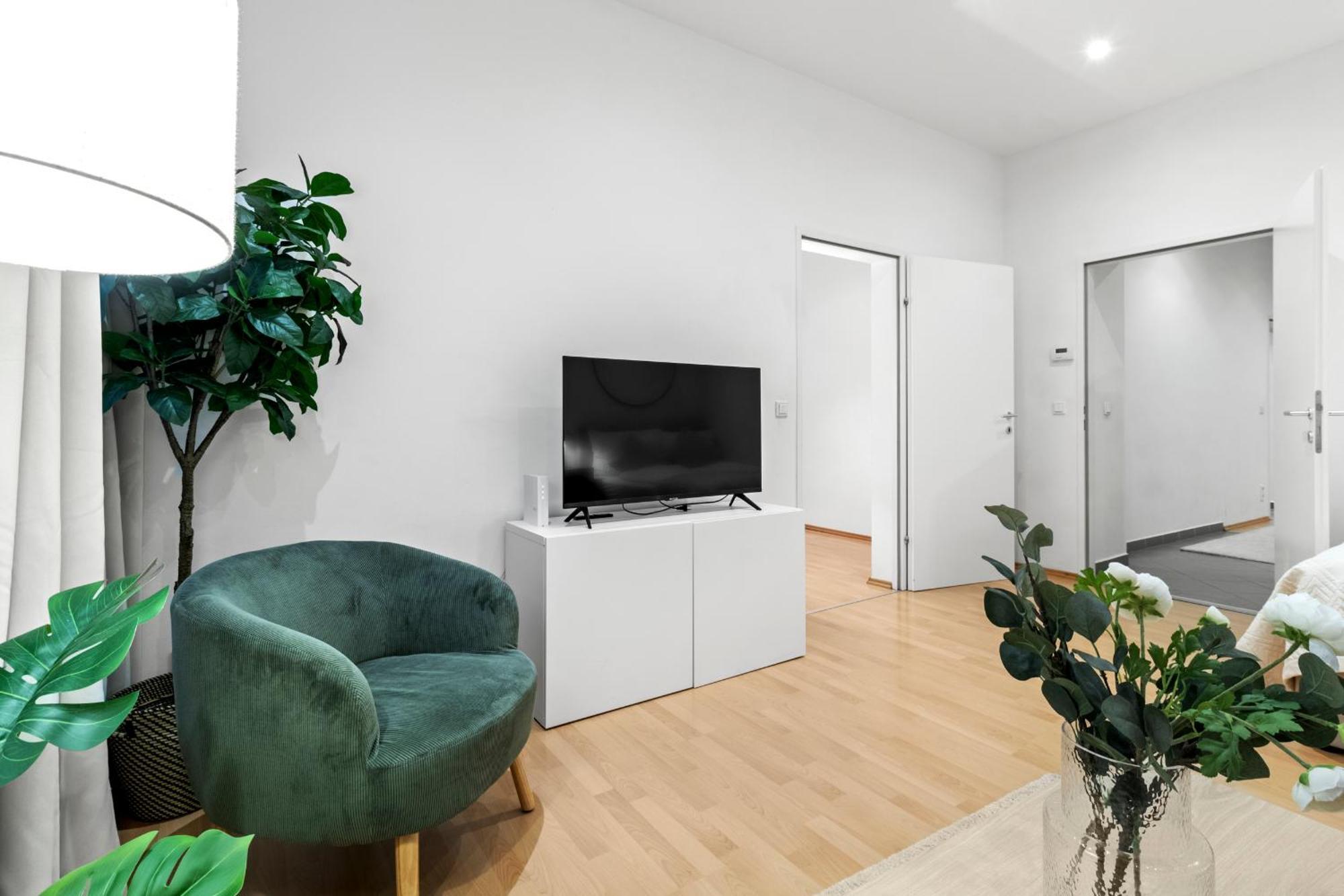 Chic 1Br Apartment - Directly Near Schoenbrunn Bécs Kültér fotó